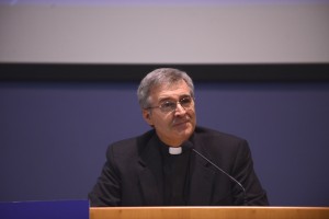 E proprio “Un’avventura bellissima” è il titolo che la Fom ha scelto per festeggiare il proprio centenario in occasione dell’Assemblea 2013, svoltasi sabato 16 novembre presso il Centro pastorale ambrosiano di Seveso. Il Vicario episcopale per la Pastorale Giovanile, monsignor Pierantonio Tremolada.